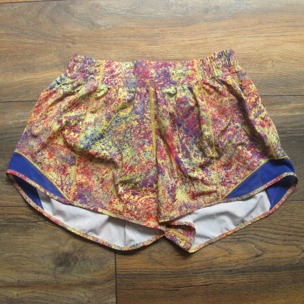 Lululemon Hotty Hot Shorts size 6 T *EUC - Picture 2 of 8